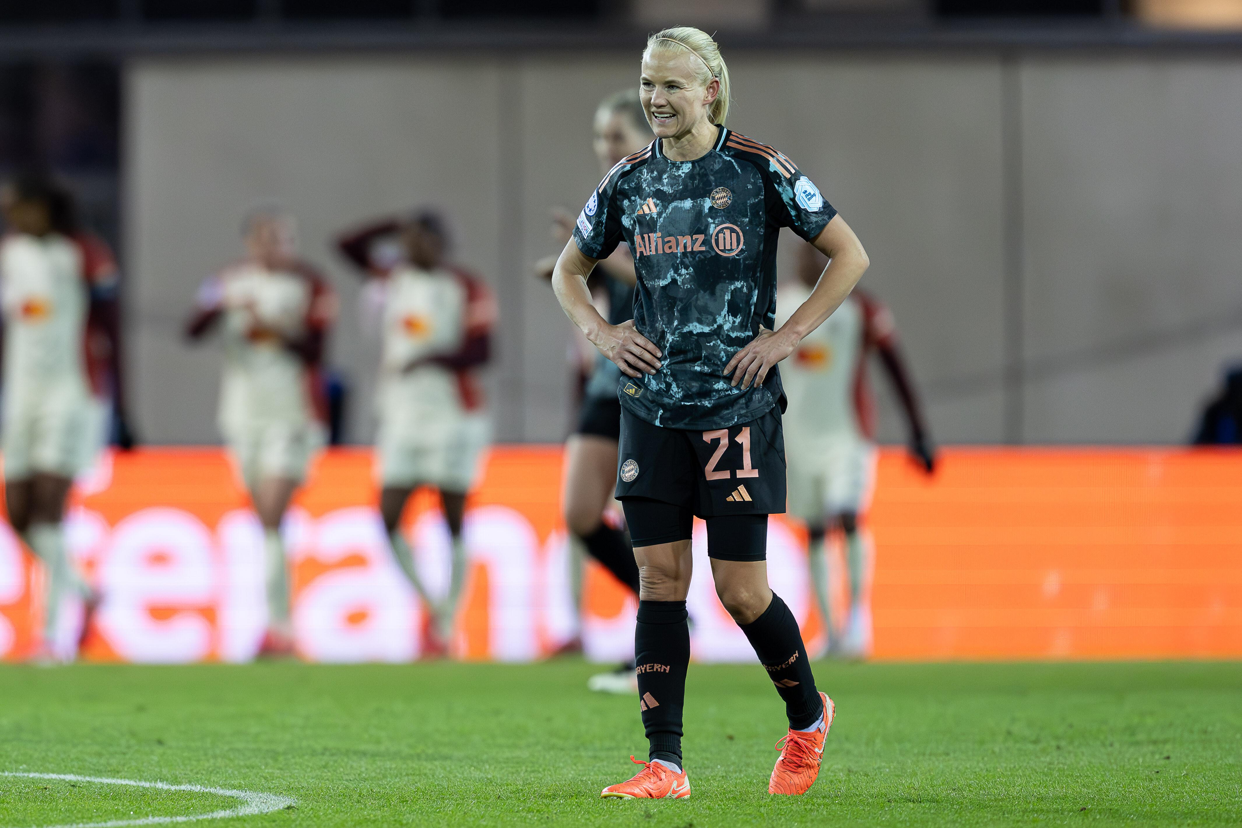 Pernille Harder hadert