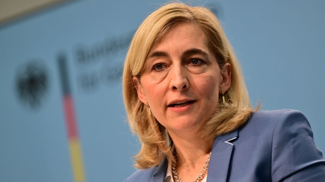 Krankenkassen: Wie die Notbremse gezogen werden soll