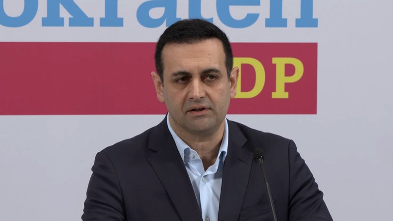 Der zurückgetretene FDP-Generalsekretär Bijan Djir-Sarai | Bild: picture-alliance/dpa Der zurückgetretene FDP-Generalsekretär Bijan Djir-Sarai
