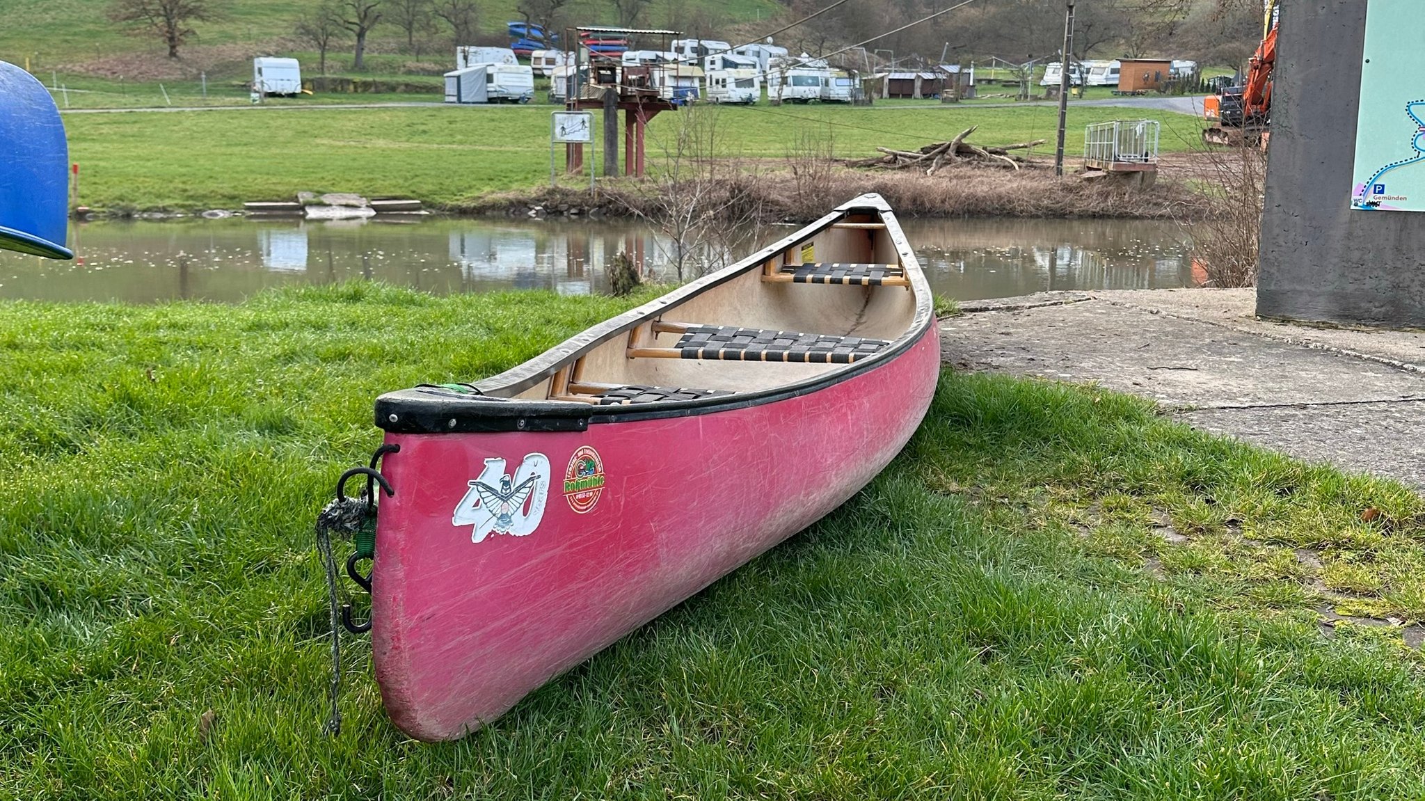 Fränkische Saale mit Kanu