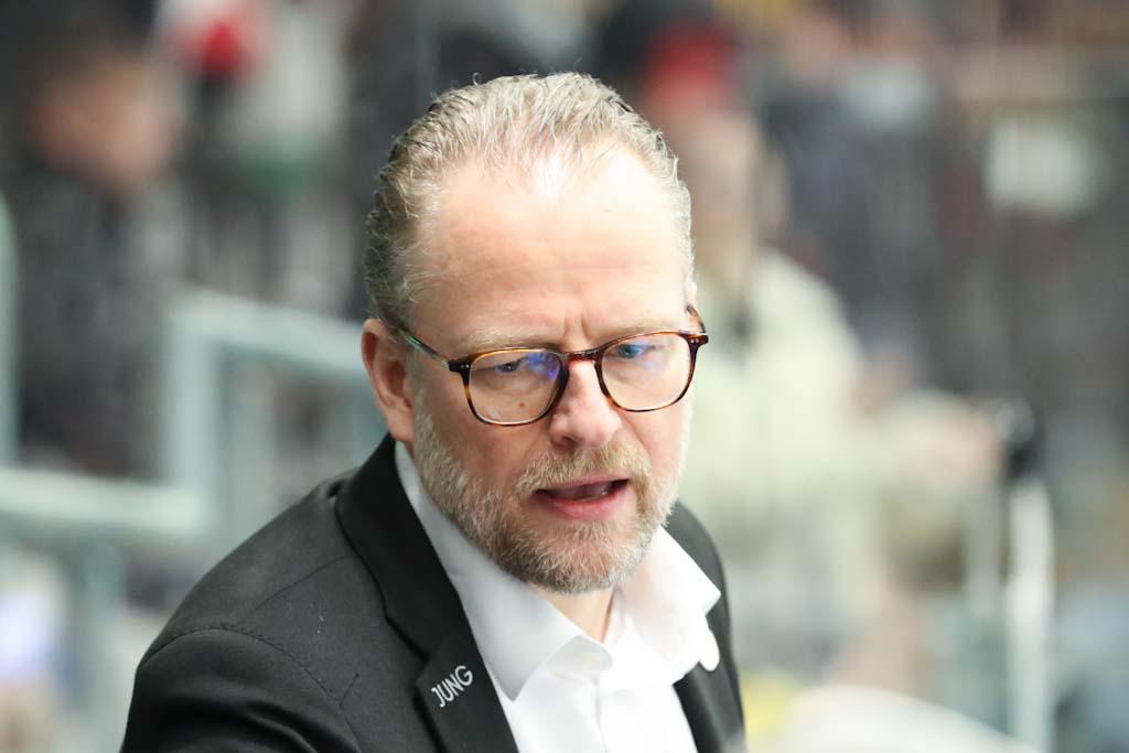 Trainer Christof Kreutzer (Augsburger Panther)