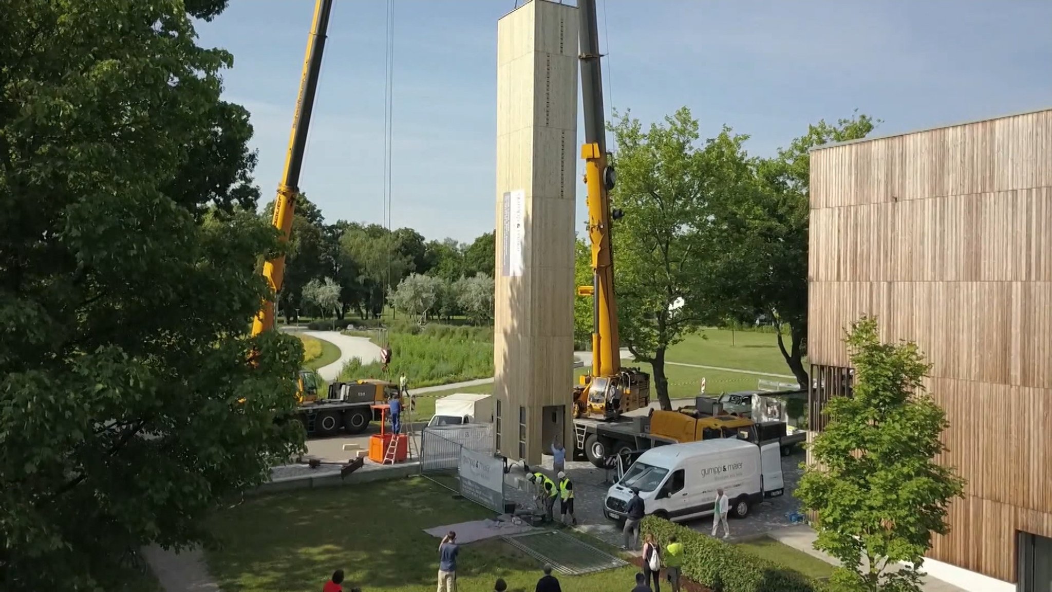 Ein mobiler Kirchturm aus Wertingen für Augsburg