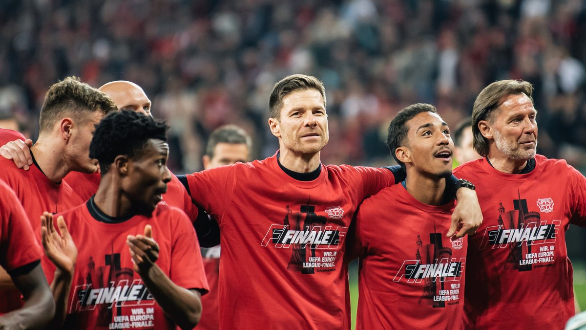 Bayer Leverkusen feiert den Finaleinzug in der Europa League