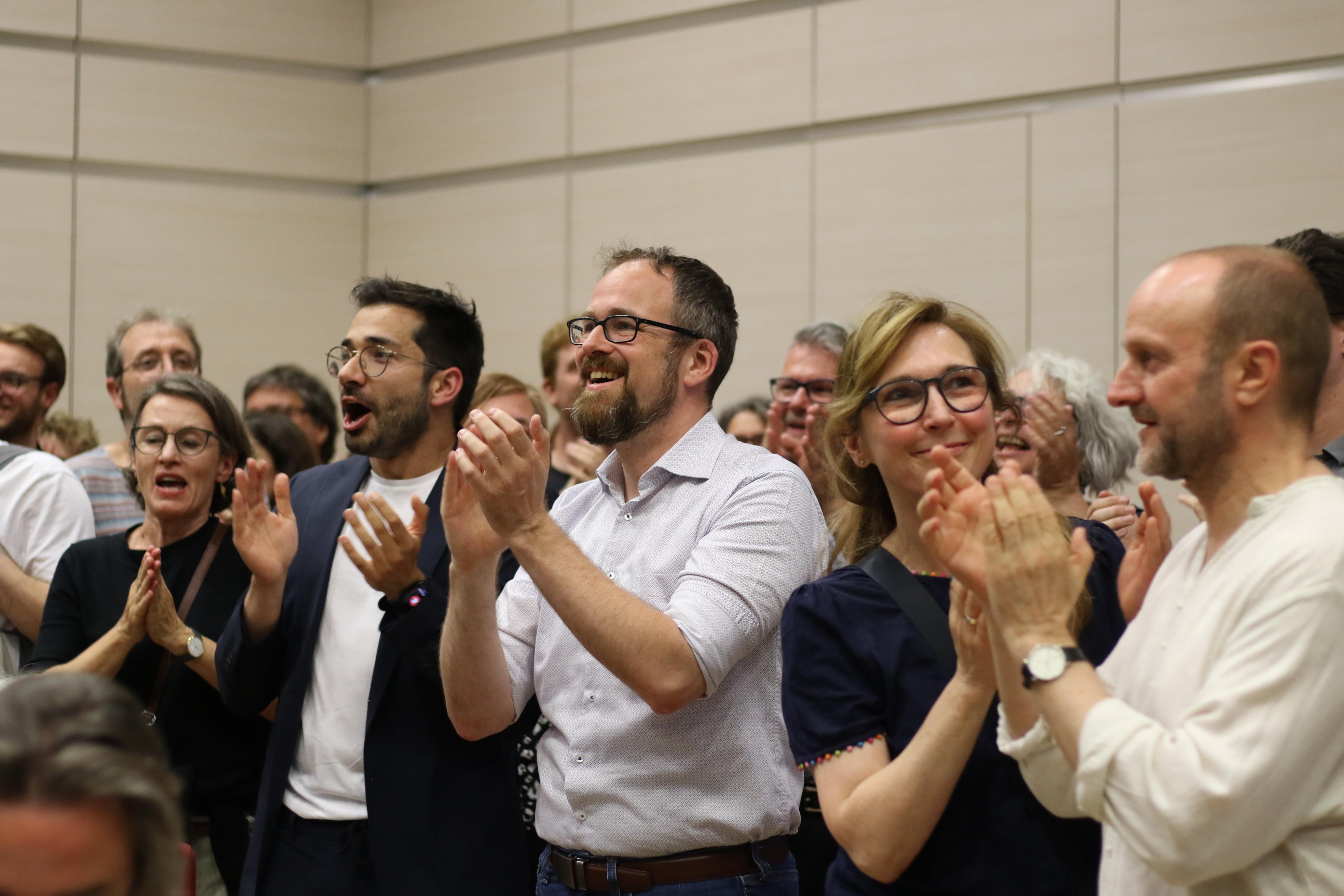 Befürworter der Stadt-Umland-Bahn freuen sich