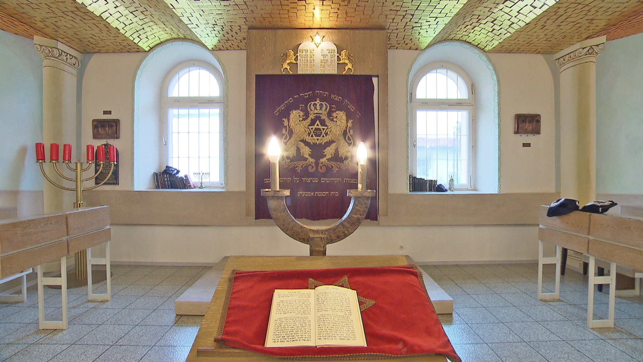 Neujahr, das ist für die jüdischen Gemeinden jetzt. Sie feiern zurzeit Rosch Haschana. Das ist ein Fest, bei dem auch innegehalten und Bilanz gezogen wird. 