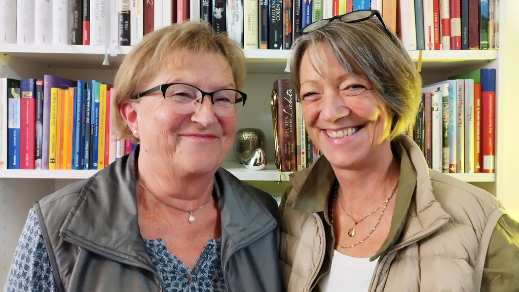 Monika und Sigrid aus Würzburg leiten die Selbsthilfegruppe "Verlassene Eltern"