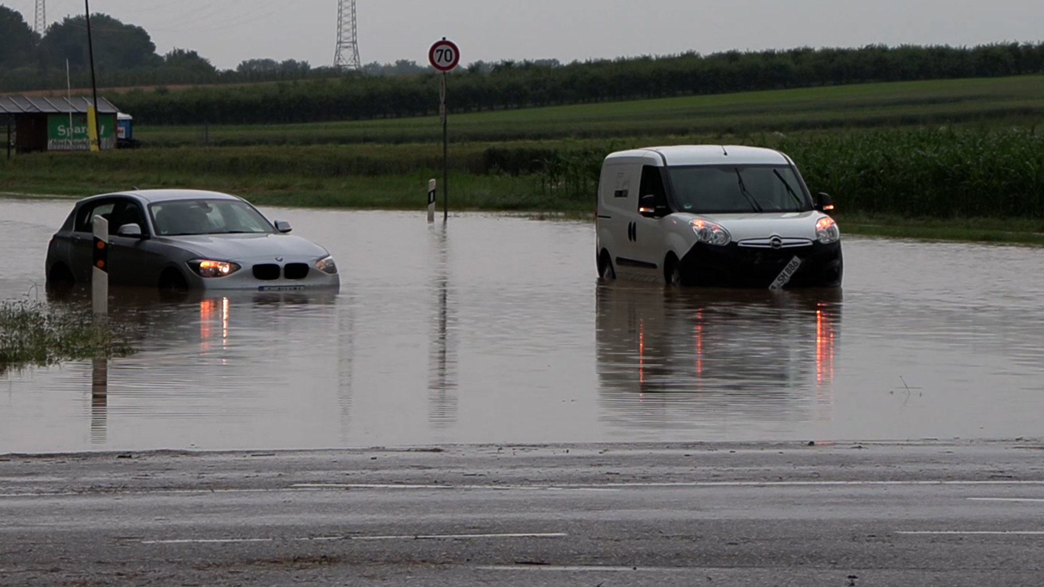 Gewitter und Starkregen: Erneut Überflutungen in und um Augsburg