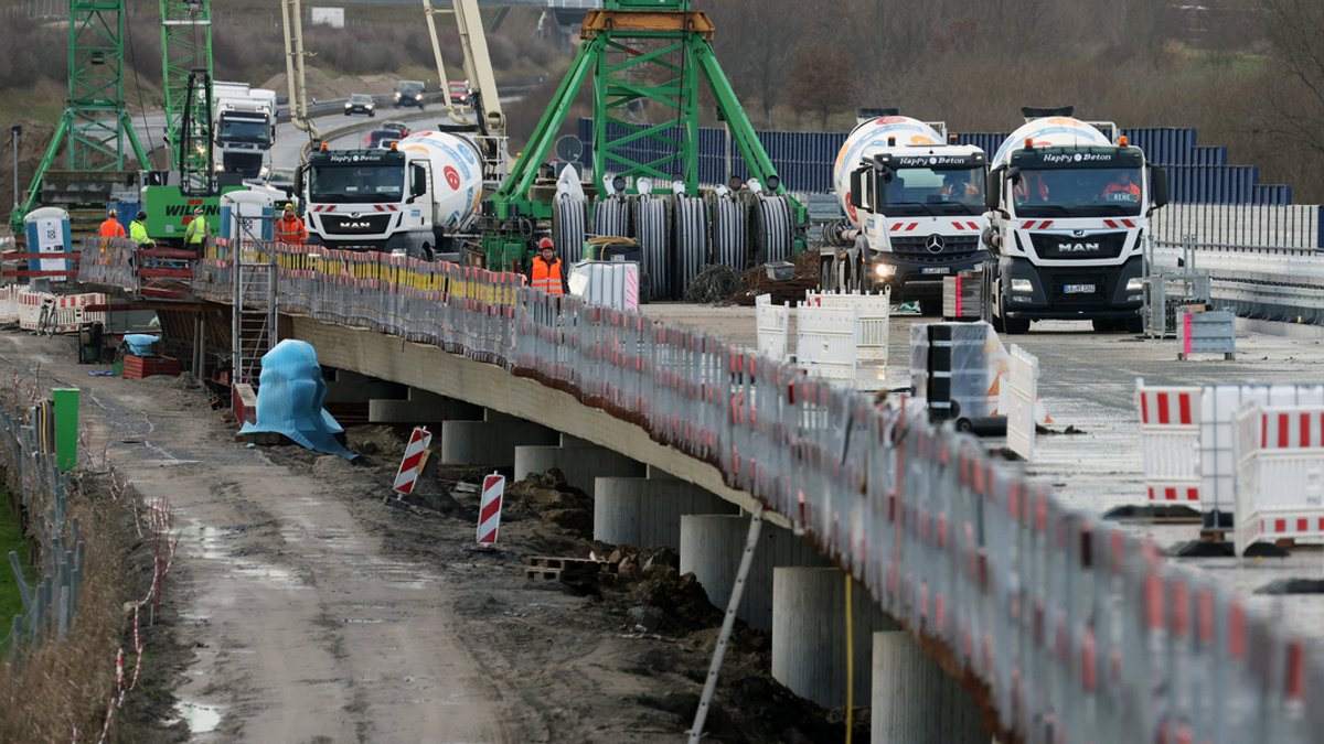 Baustelle an der Ostseeautobahn. 