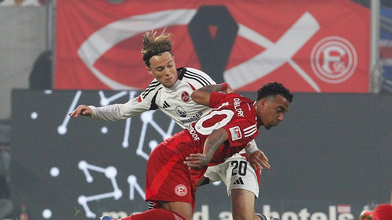 Fortuna Düsseldof - 1. FC Nürnberg | Bild: picture-alliance/dpa Fortuna Düsseldof - 1. FC Nürnberg