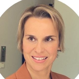 Astrid Uhr Astrid Uhr