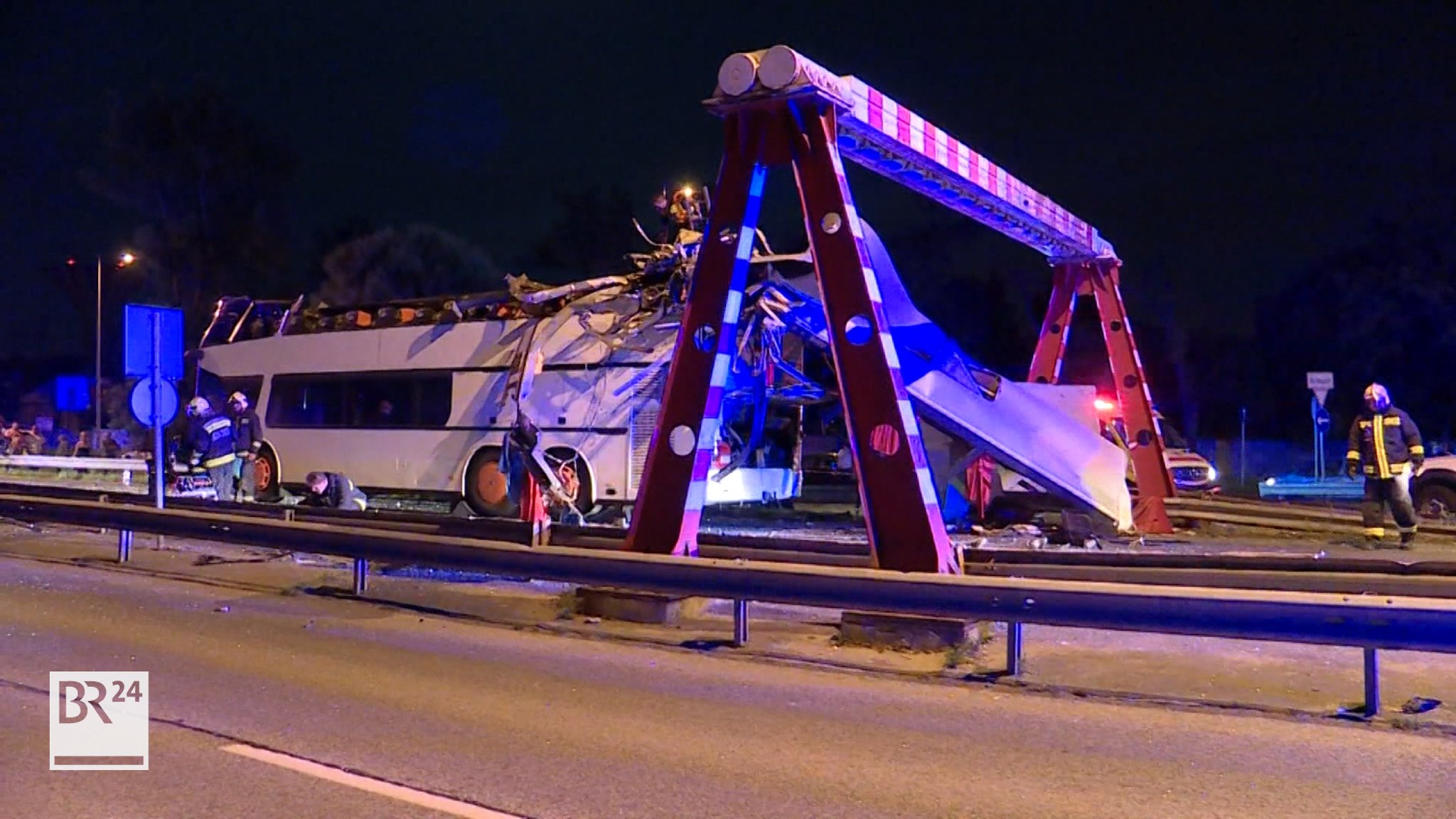 Schwerer Busunfall bei Budapest