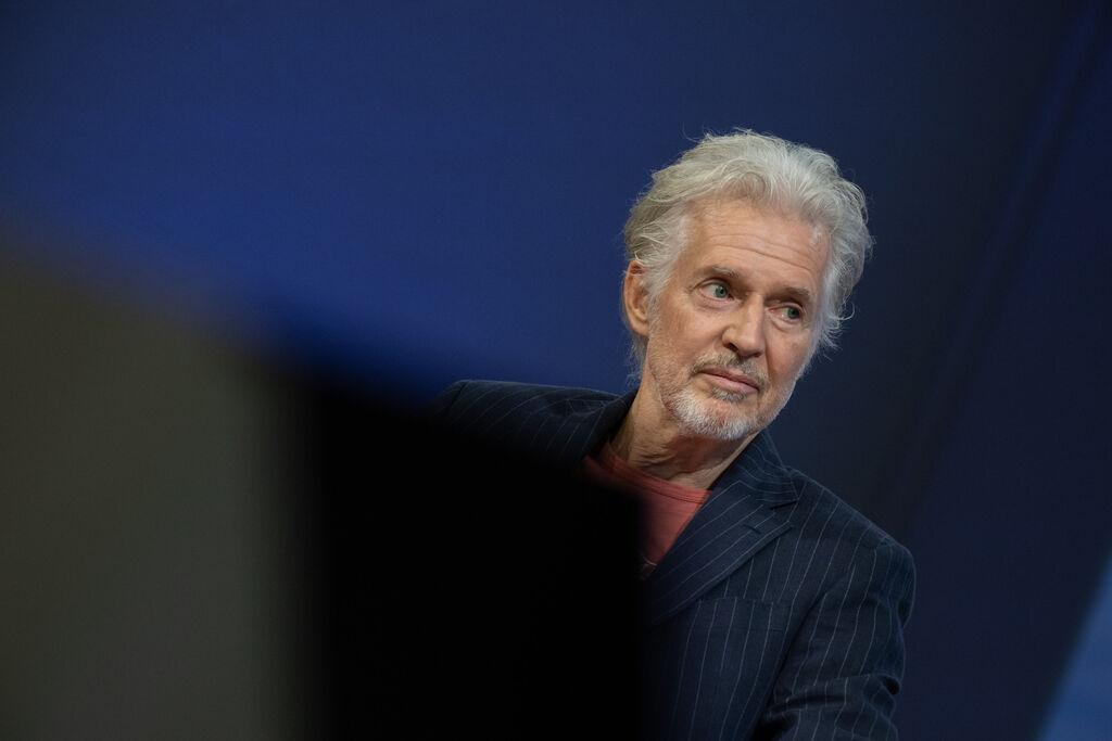 Der Autor Frank Schätzing spricht auf der Buchmesse in Frankfurt.