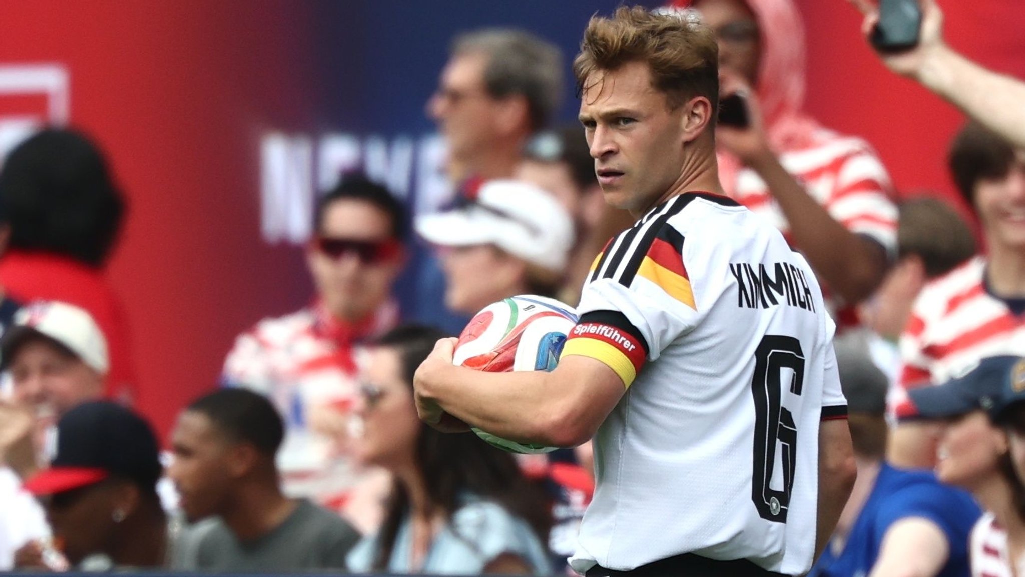 06.06.2026, USA, Chicago: Fußball, Männer, Nationalmannschaft, Vorbereitung auf die Fußball-WM 2026, Länderspiel, USA - Deutschland im Soldier Field, Joshua Kimmich (Deutschland) . Foto: Christian Charisius/dpa +++ dpa-Bildfunk +++ | Bild: dpa-Bildfunk/Christian Charisius 06.06.2026, USA, Chicago: Fußball, Männer, Nationalmannschaft, Vorbereitung auf die Fußball-WM 2026, Länderspiel, USA - Deutschland im Soldier Field, Joshua Kimmich (Deutschland) . Foto: Christian Charisius/dpa +++ dpa-Bildfunk +++
