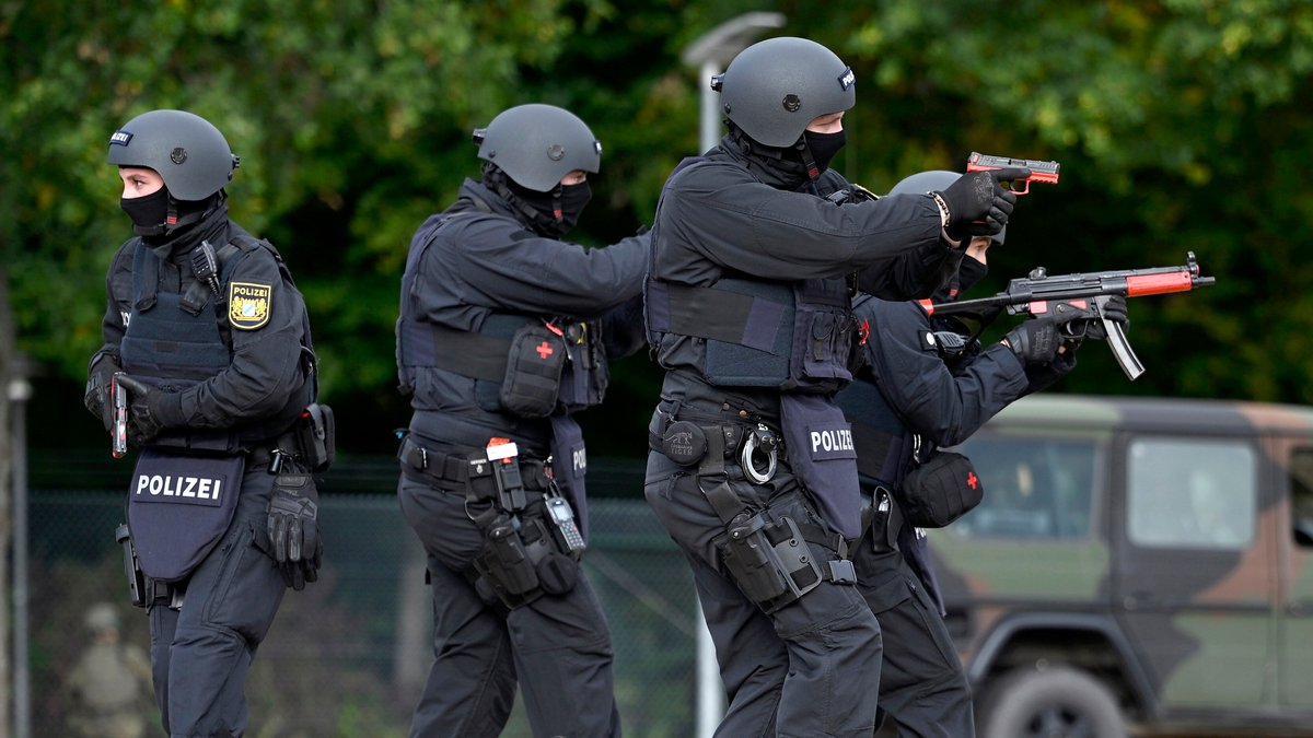 Polizei übt "lebensbedrohliche Einsatzlagen" in Oberbayern