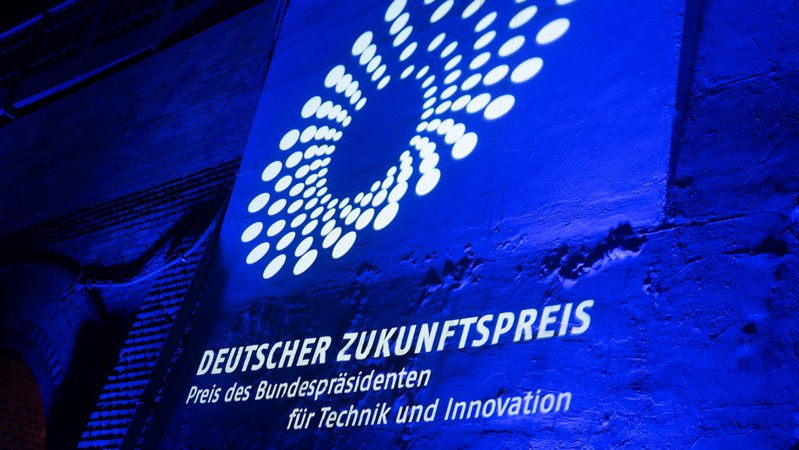 Logo des Deutschen Zukunftspreises | Bild: dpa-Bildfunk/Christophe Gateau Logo des Deutschen Zukunftspreises