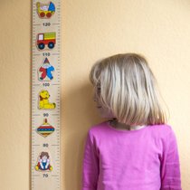 Wie die Körpergröße unsere Gesellschaft prägt | Bild: picture alliance / Westend61 | Jana Fernow