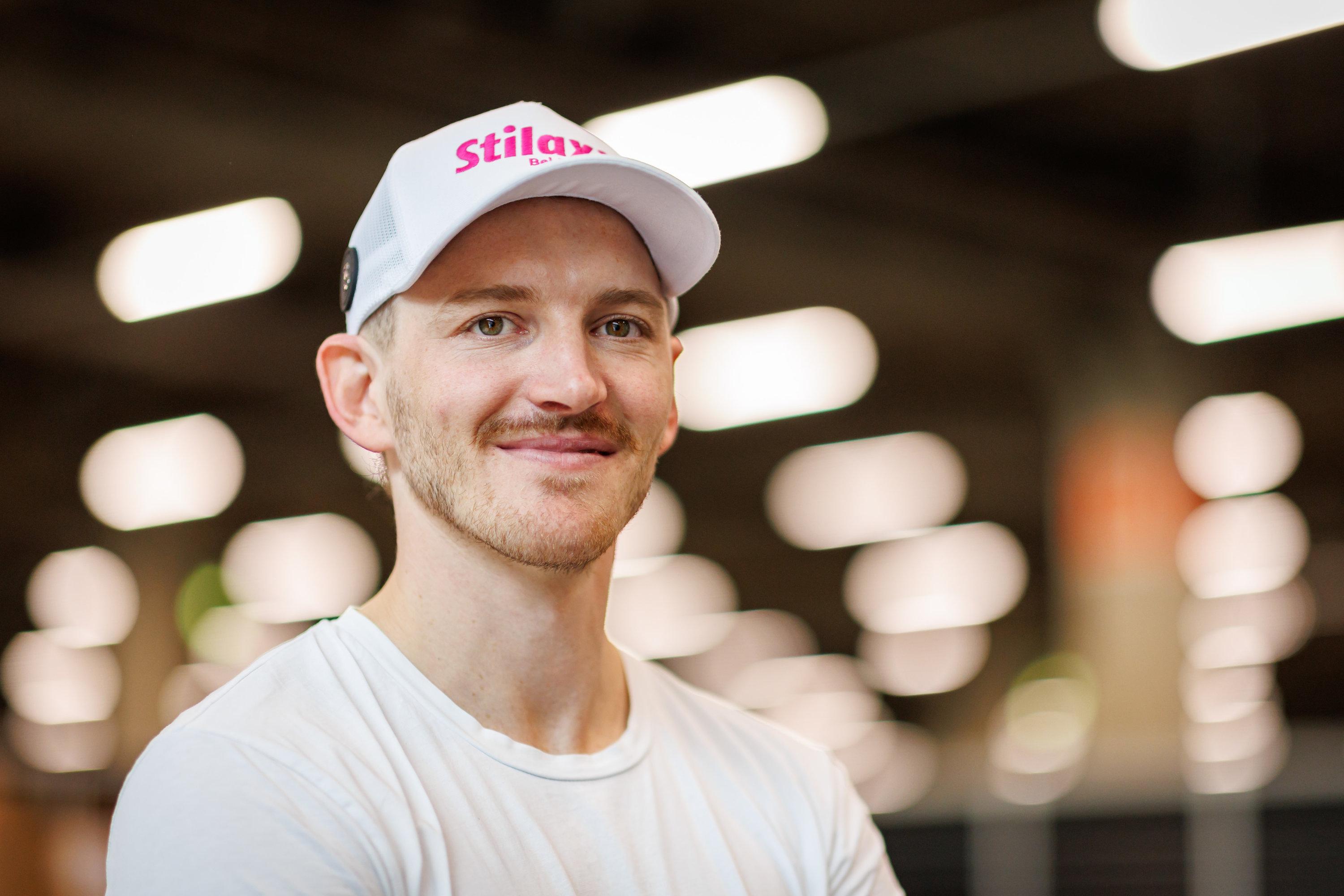 23.10.2024, Bayern, Nürnberg: Der Skirennläufer Linus Straßer bei der offiziellen Einkleidung für die Sportler und Trainer beim Deutschen Skiverband (DSV) vor Saisonbeginn.