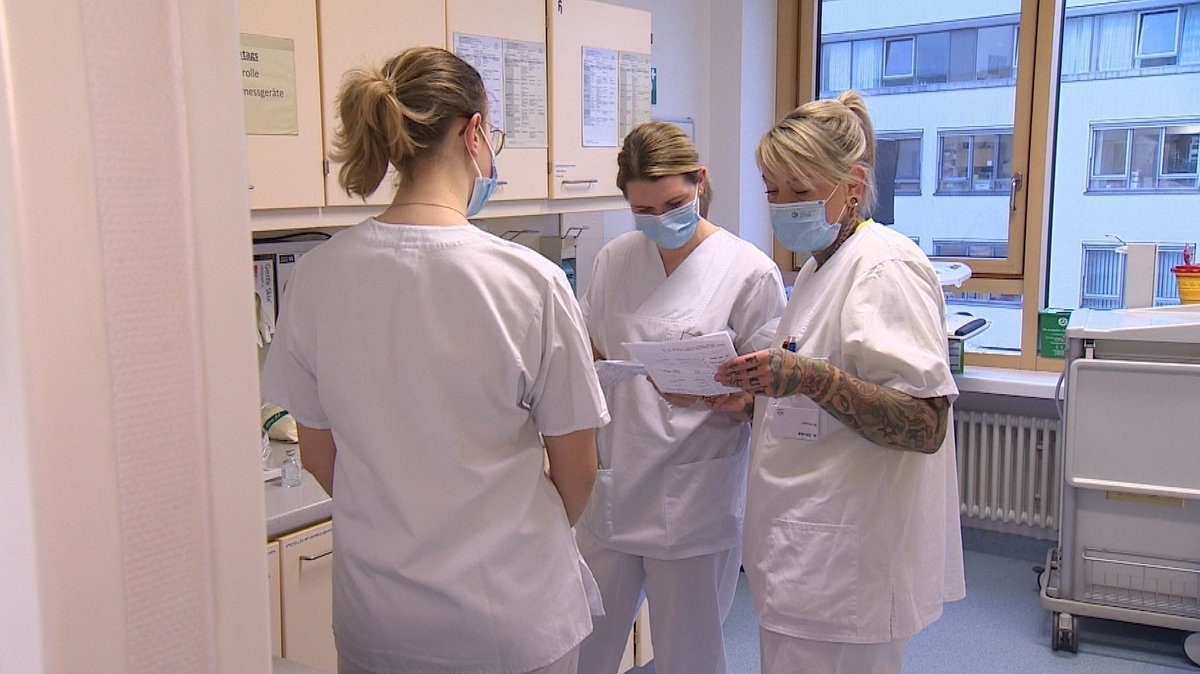 Flexible Dienstpläne: Uniklinik Würzburg stellt Pflegekräfte ein