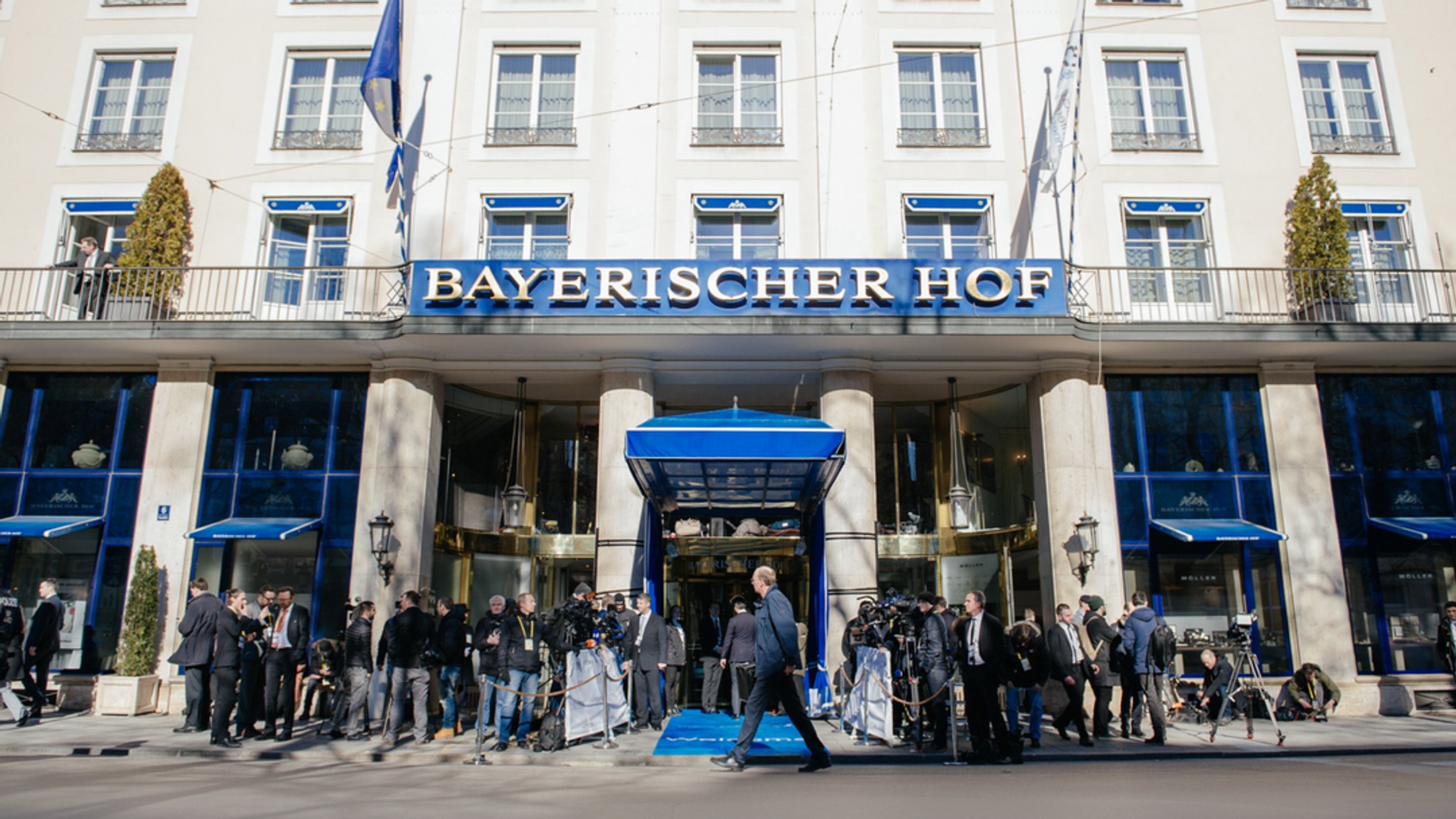 Hotel Bayerischer Hof - Tagungsort der Münchner Sicherheitskonferenz