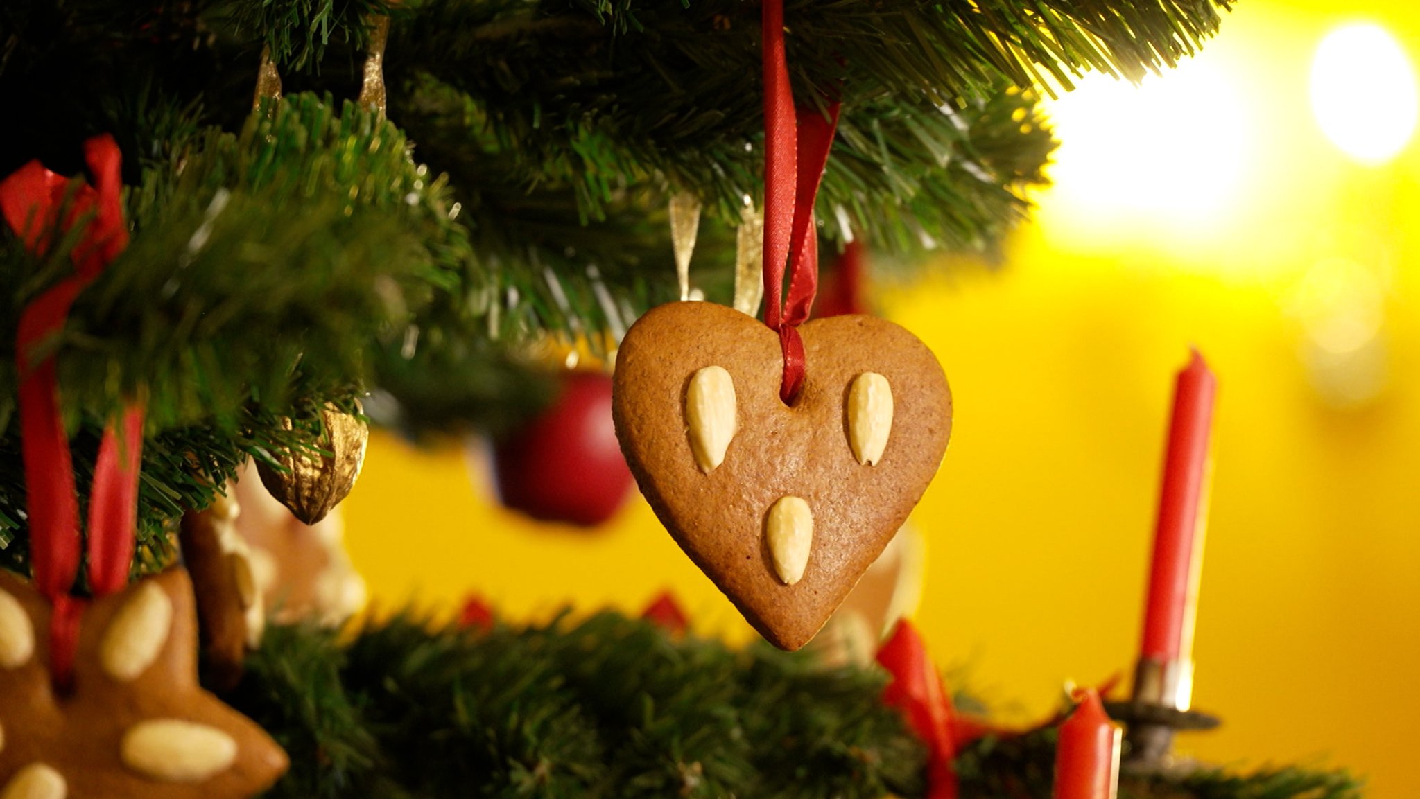 Warum früher Lebkuchen als Schmuck am Christbaum hingen 