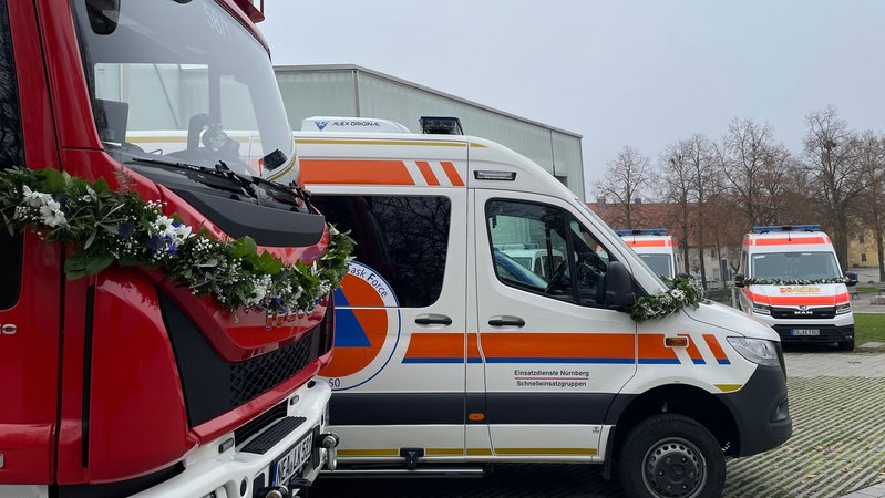 Einsatzfahrzeuge für den Katastrophenschutz | Bild: BR/Vera Held Einsatzfahrzeuge für den Katastrophenschutz