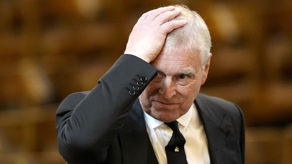 König Charles III. entzieht Bruder Andrew den Prinzentitel