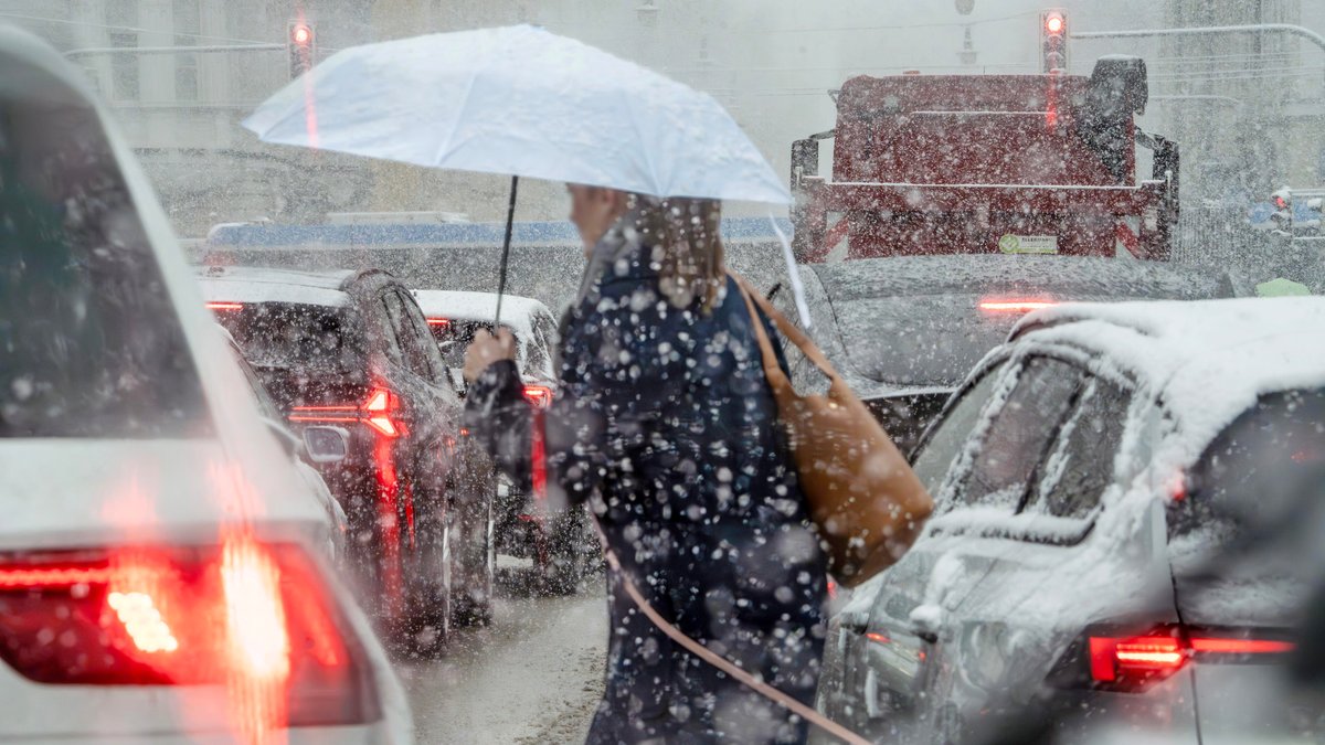 Schneefall in Bayern sorgt für Unfälle – eine Tote im Allgäu