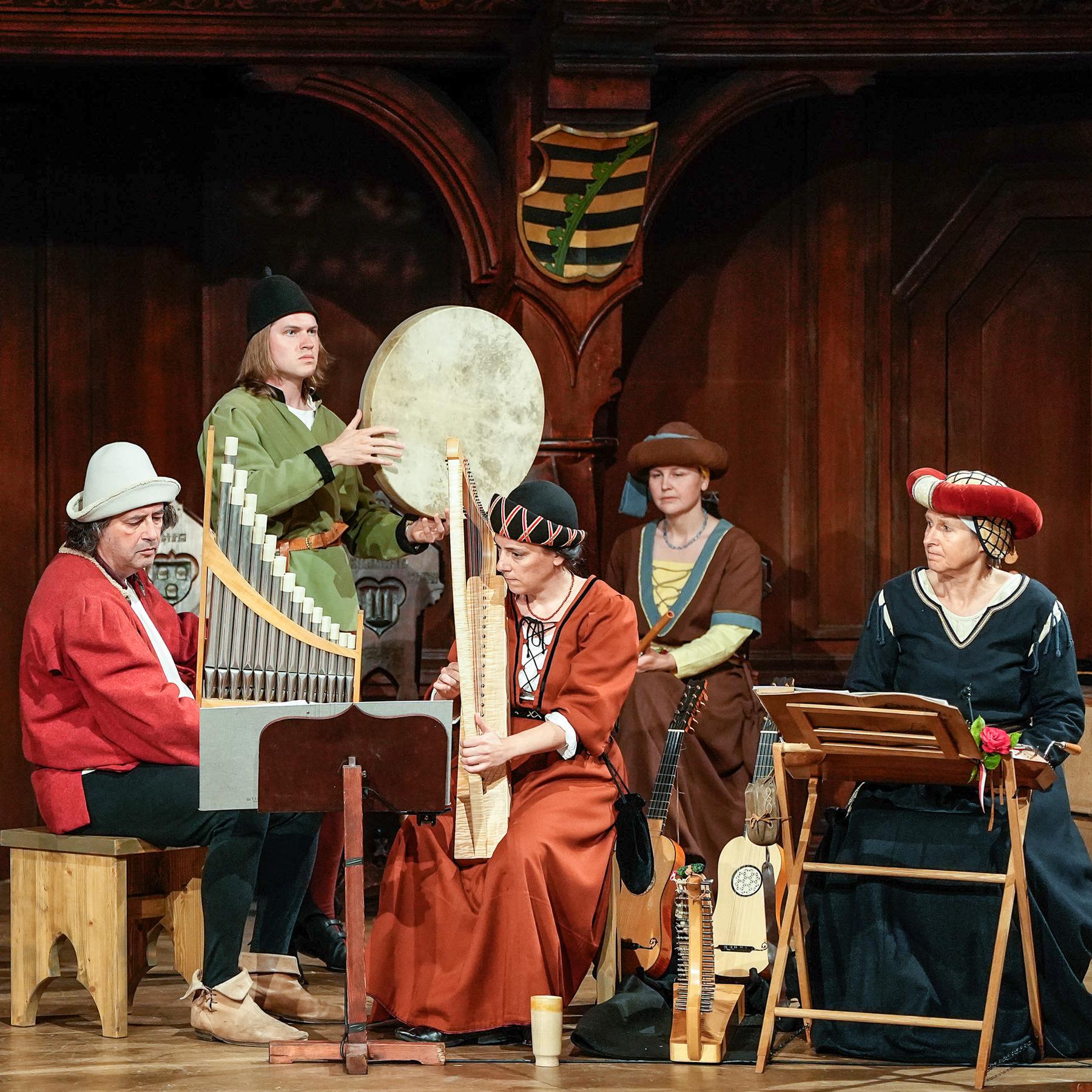 Von Hofmusik und fahrenden Spielleuten - Alte Musik in Landshut