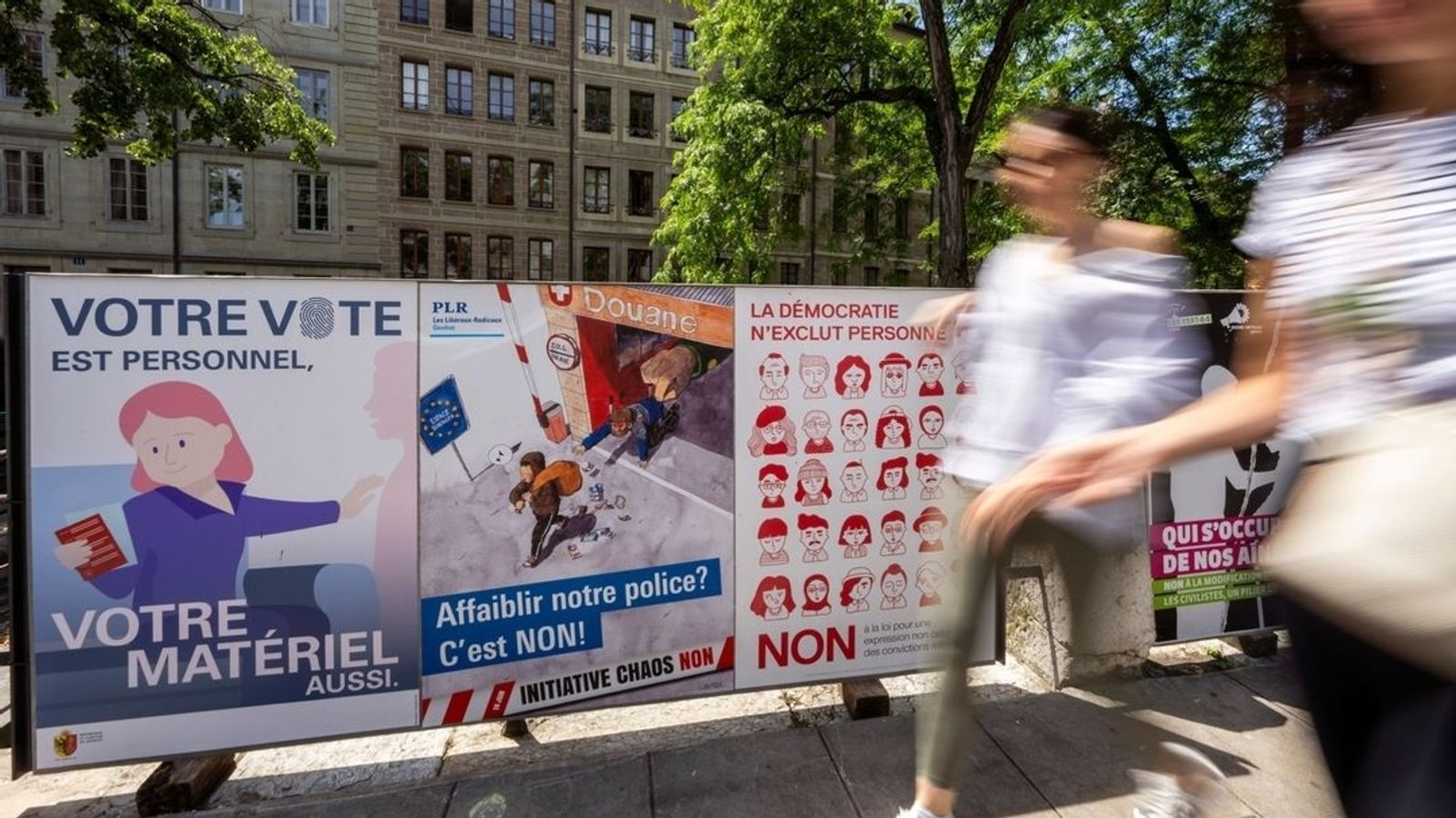 Swiss vote on population cap