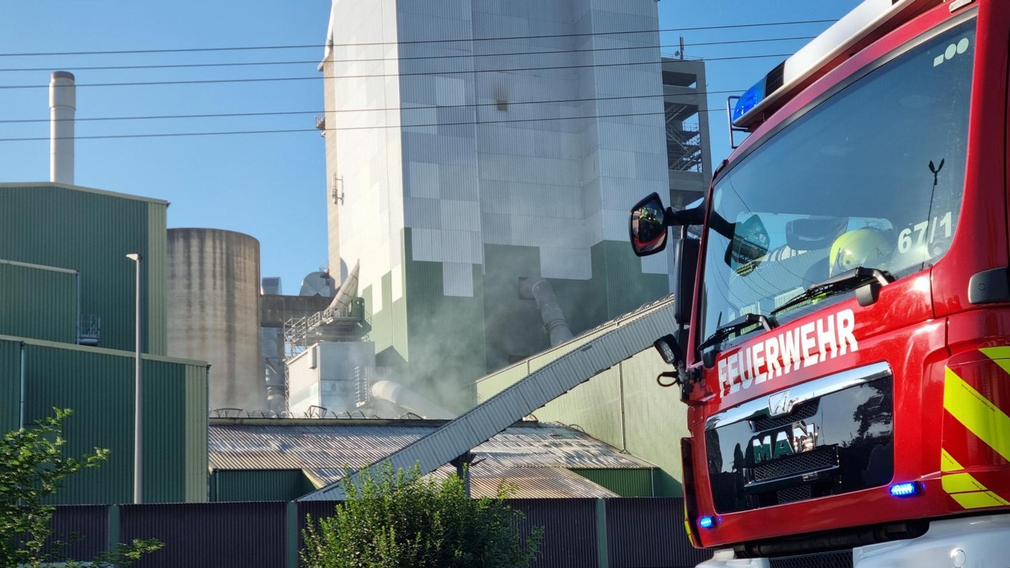 Großbrand in Zementwerk Burglengenfeld unter Kontrolle