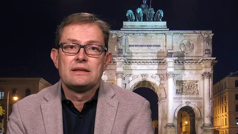Prof Christoph Lütge vom Bayerischen Ethikrat