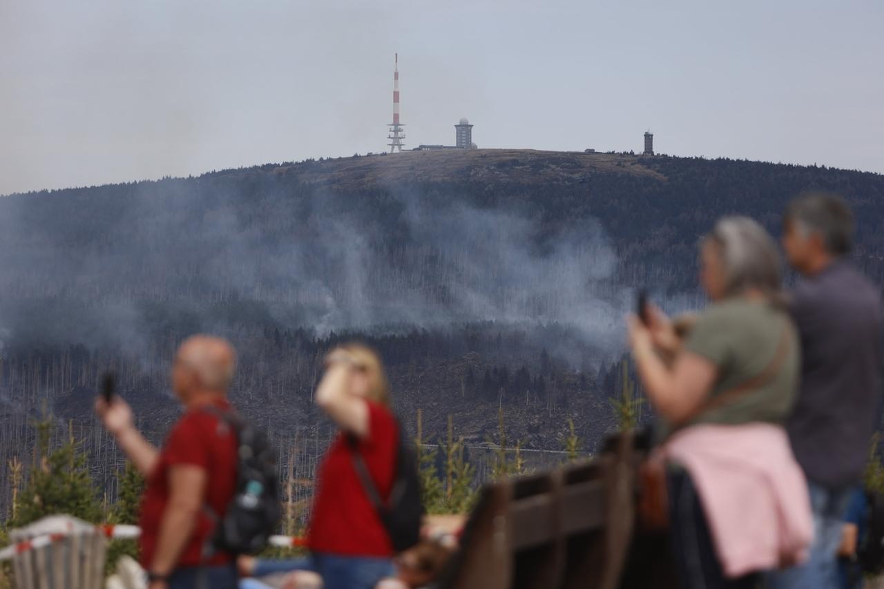 Waldbrand Am Brocken: Katastrophenfall Im Harz Ausgerufen | BR24