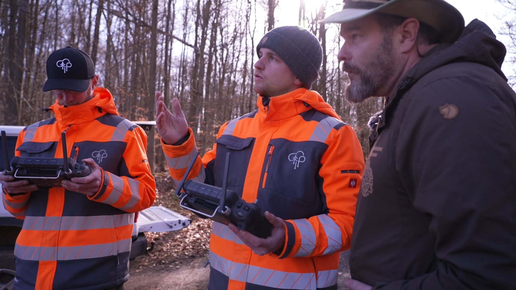 Drohnenpiloten und Förster Daniel Kraus