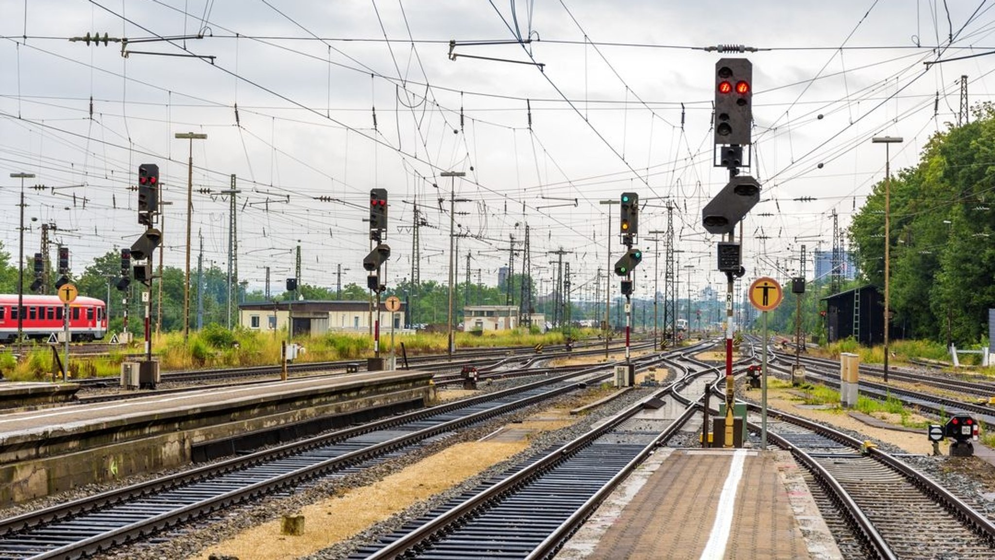 Gleise der Bahn