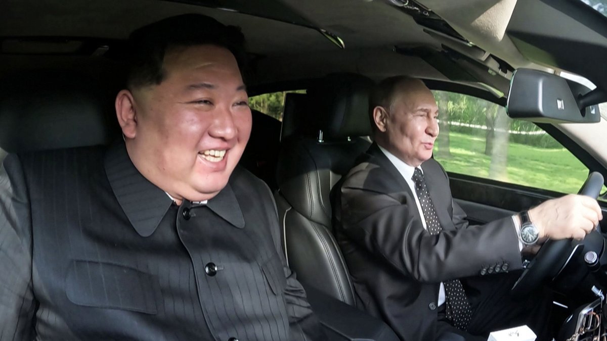 Absatz lahmt: Putin blamiert sich mit russischer Staatskarosse