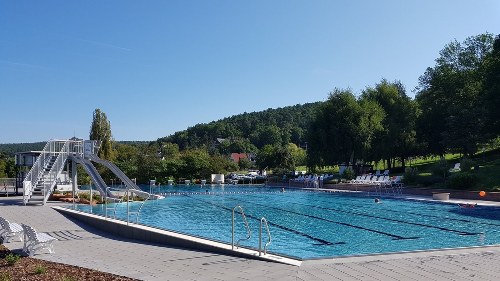 Kraftakt für Kommunen: Unterfränkische Schwimmbäder bedroht