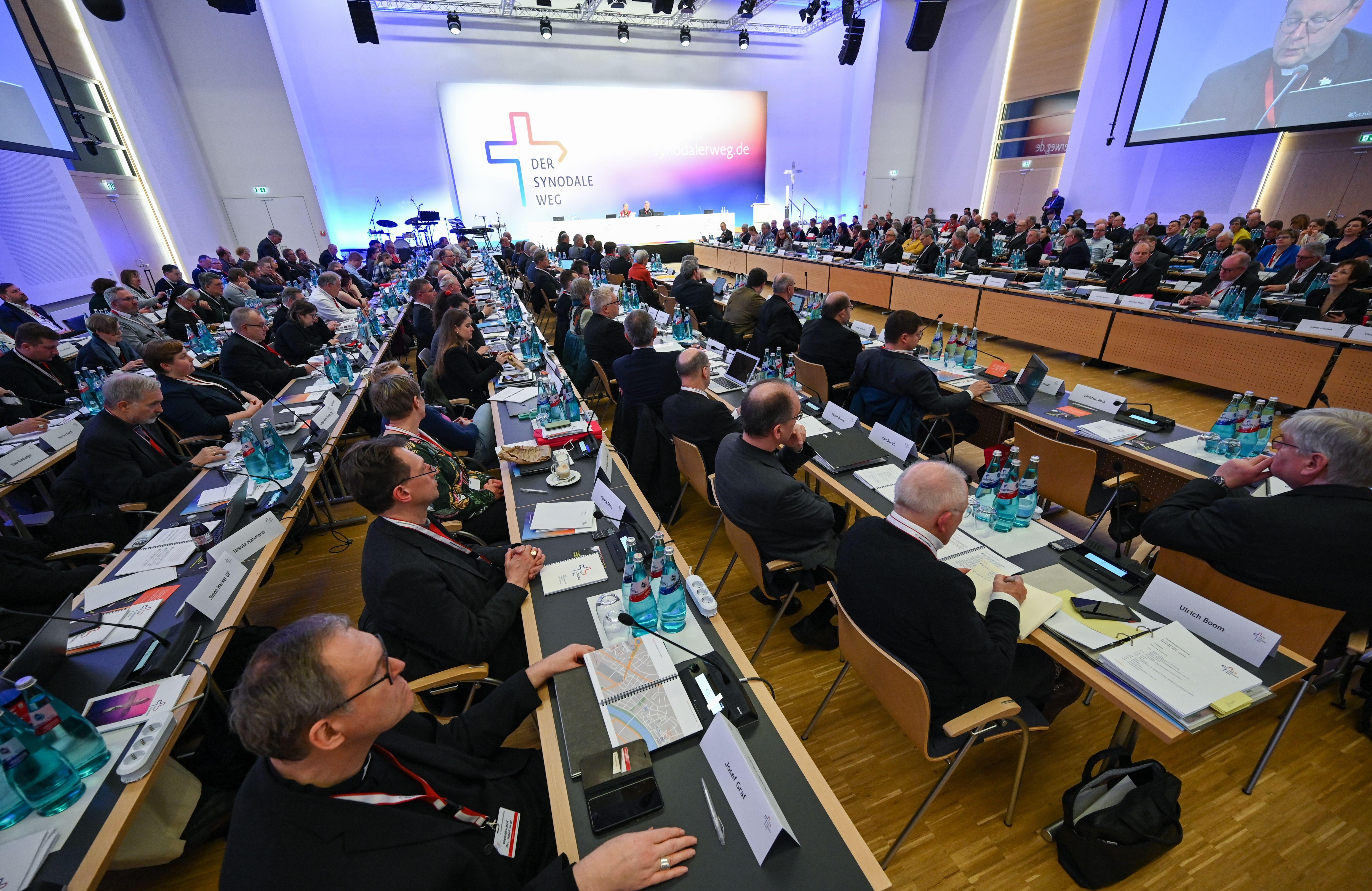 Die Synodalversammlung in Frankfurt beschloss, den Synodalen Ausschuss einzurichten. 
