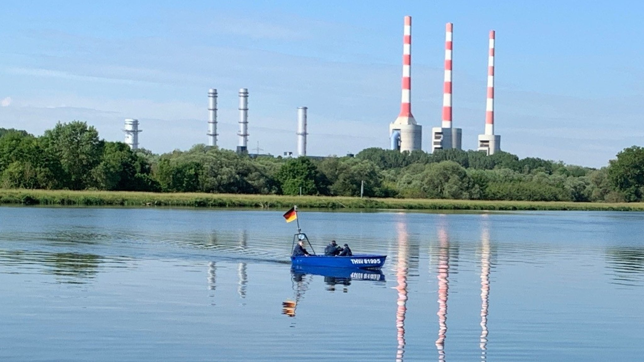 Toter Bub aus der Donau: Polizei sucht Spuren bei Vohburg