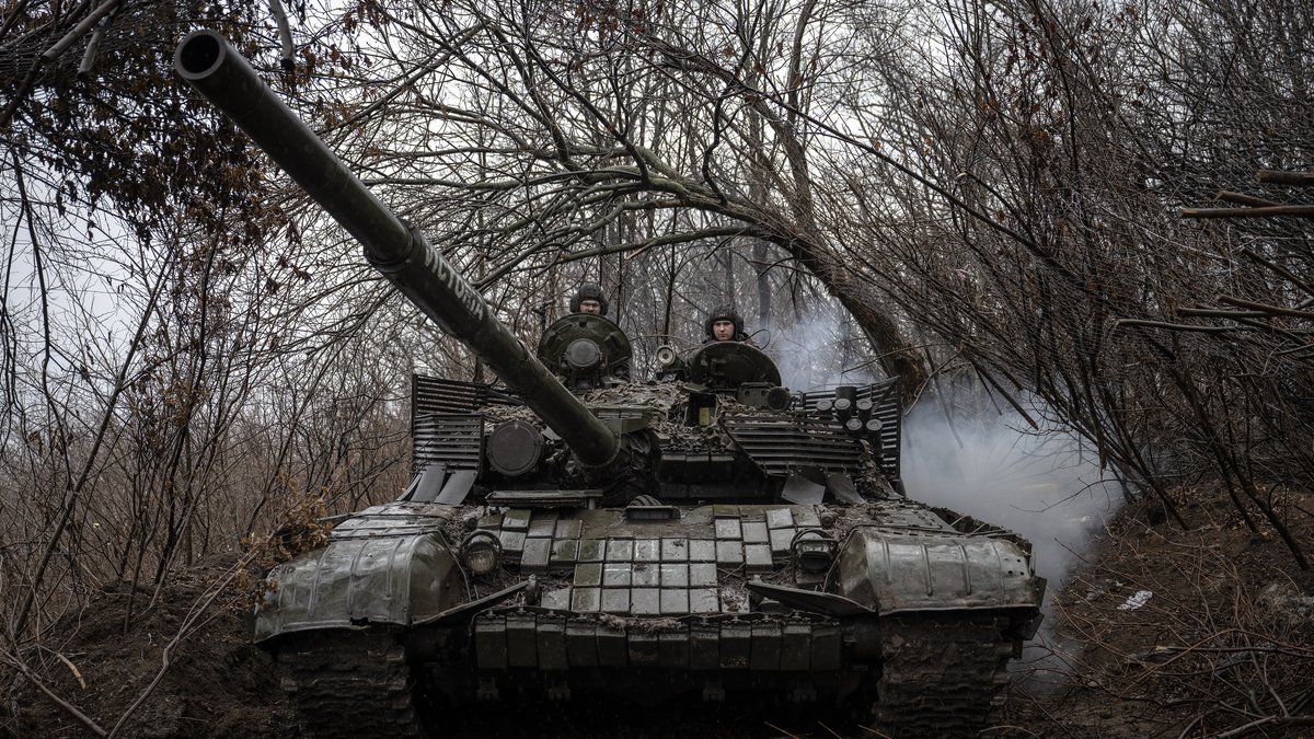 Ukraine meldet neue Russen-Offensive – Selenskyj-Appell an USA