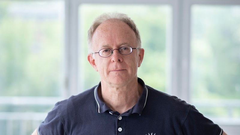 Jesuitenpater Joerg Alt | Bild: picture alliance / epd-bild | Tim Wegner Jesuitenpater Joerg Alt