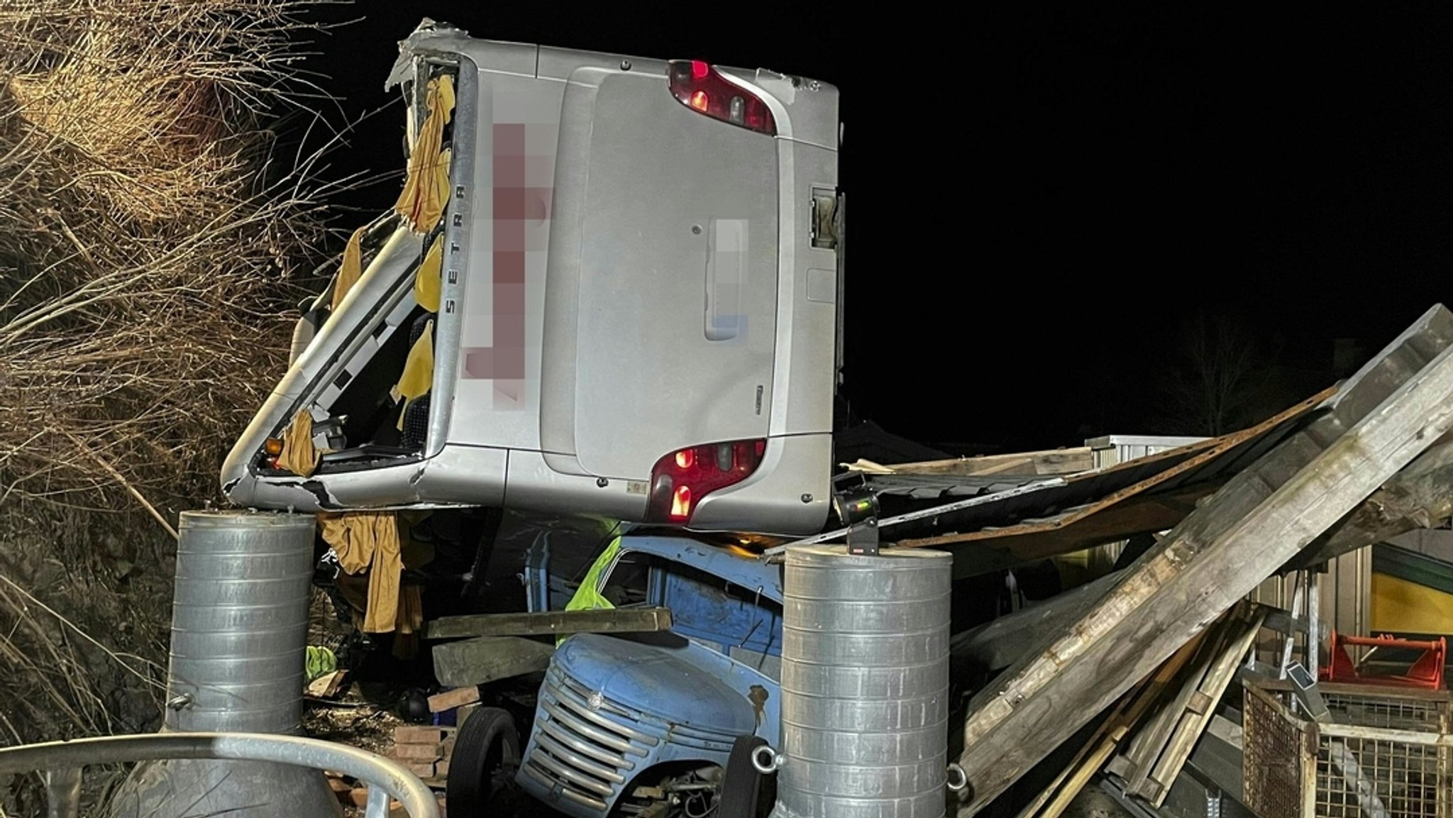 Verunglückter Reisebus in Schladming