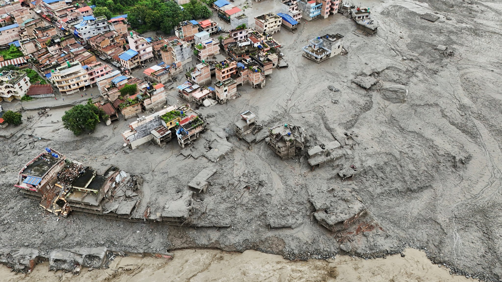 Sturzflut in Nepal: Mehr als 1.300 Menschen vermisst