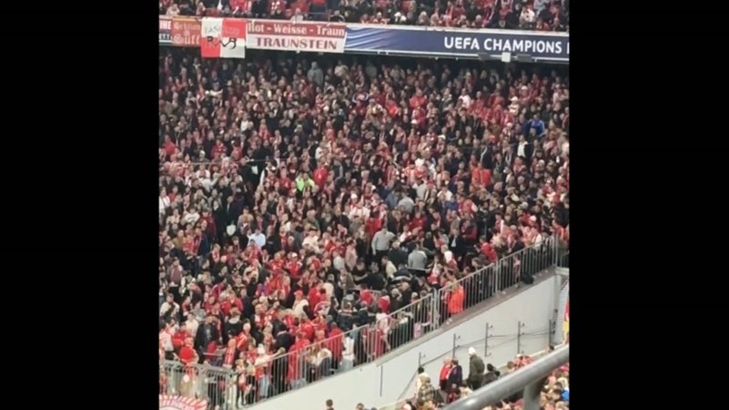 Im Video: Verkäufe an Gästefans in Südkurve – Bayernfans schlagen Alarm | Bild: Bayerischer Rundfunk 2024 Im Video: Verkäufe an Gästefans in Südkurve – Bayernfans schlagen Alarm