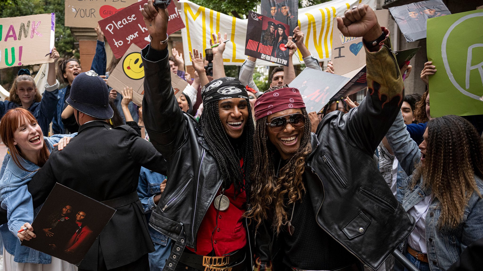 Rob Pilatus (Tijan Nije) und Fab Morvan (Elan Ben Ali) alias Milli Vanilli im Film "Girl You Know It's True".