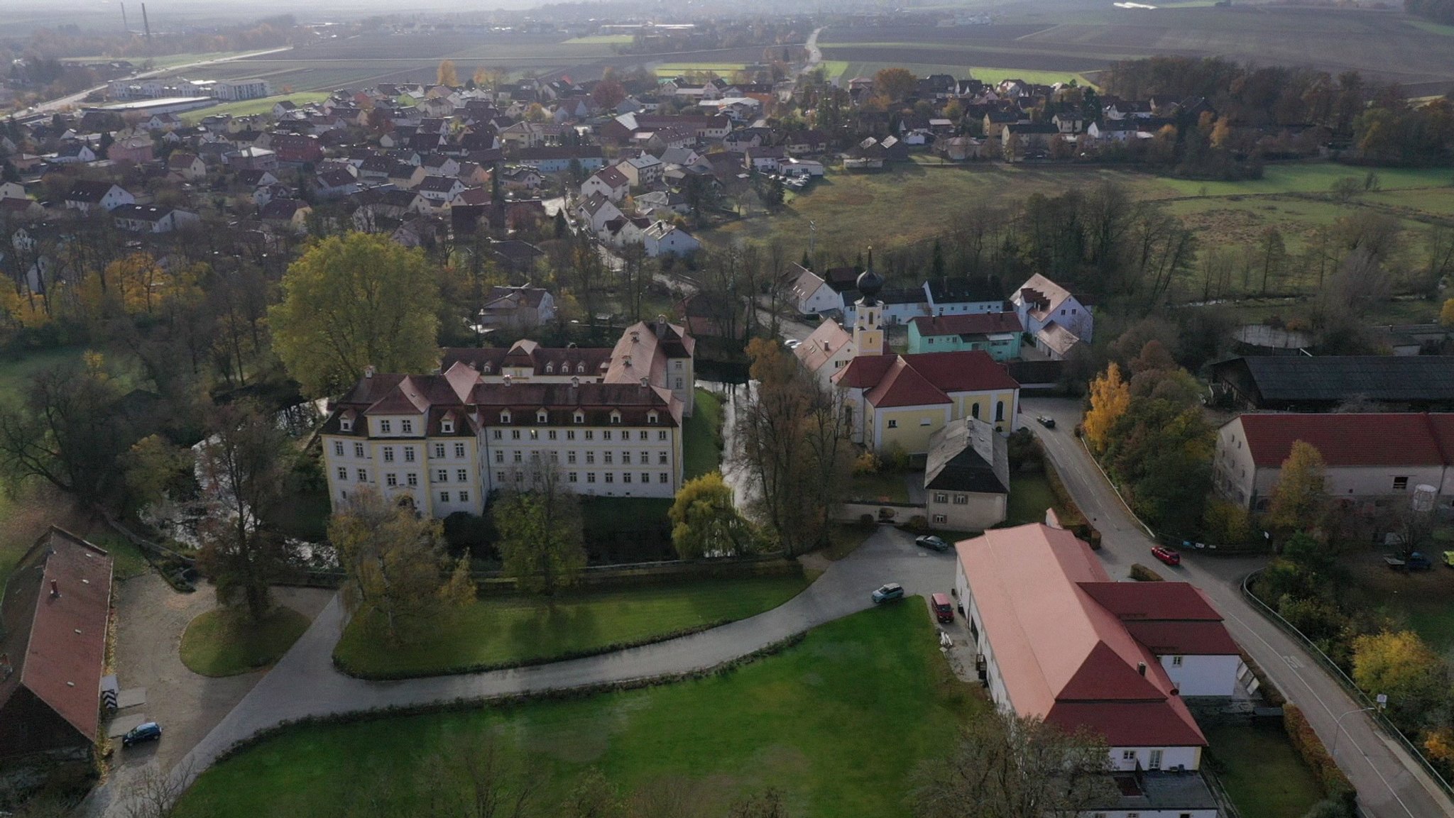 Eine Gemeinde im oberpfälzischen Landkreis Regensburg 