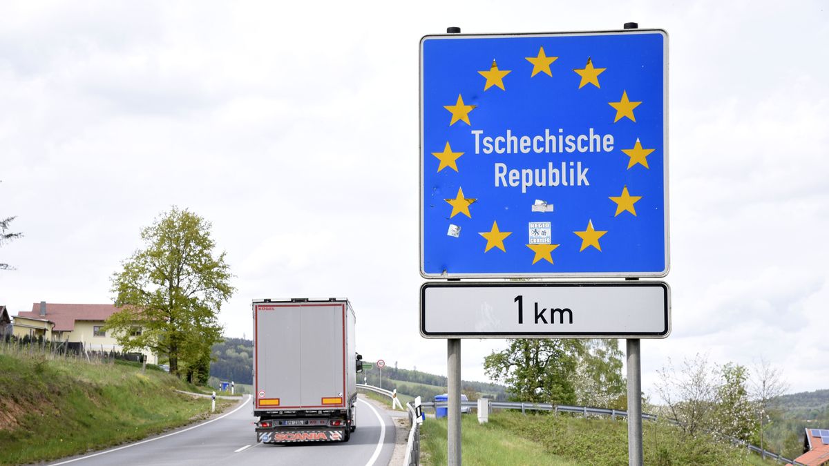 Geld Öffentliches Tschechische Straßen Tschechien Geld Öffentliches Tschechische Straßen Öffentlicher Verkehr