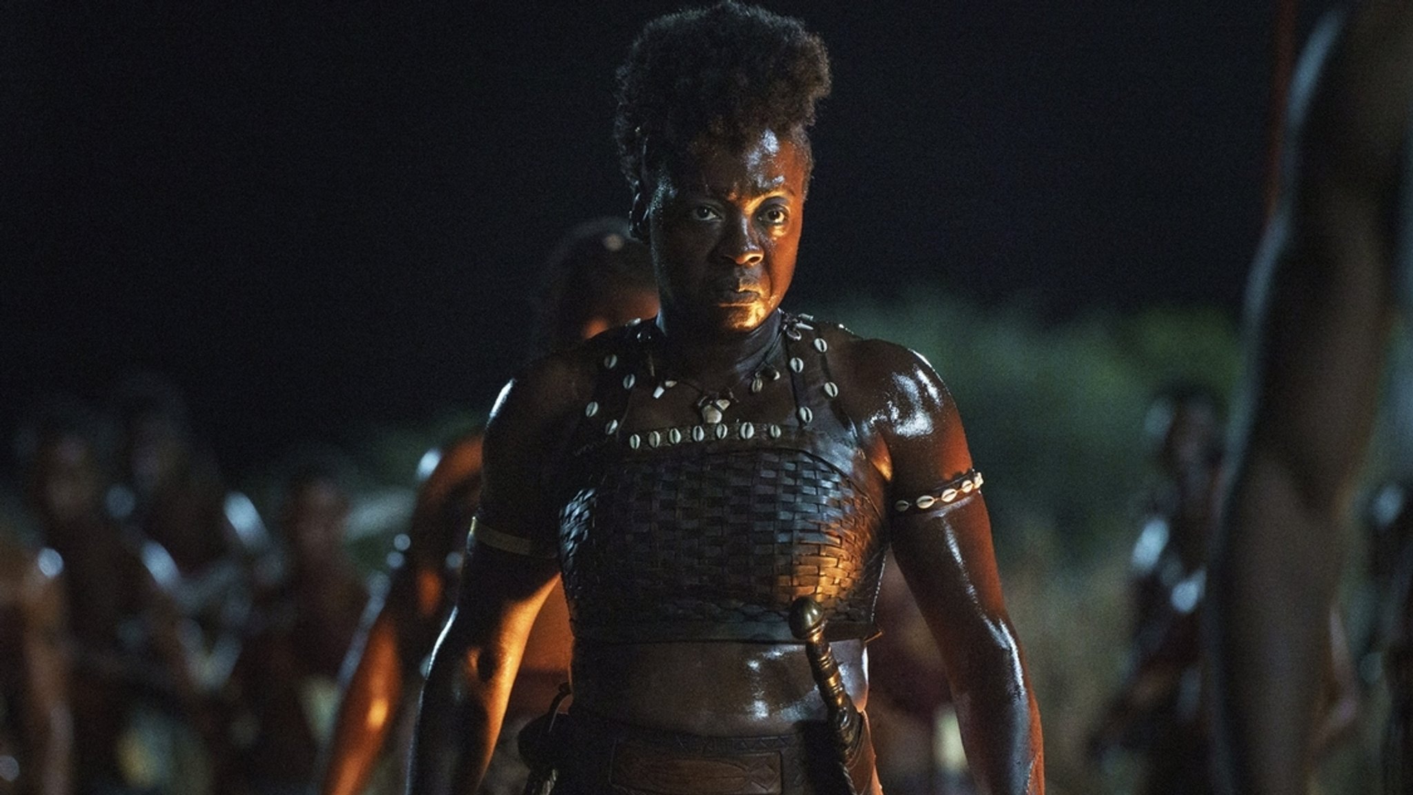 Leg Dich nicht mit Viola Davis an: Szene aus "The Woman King" von Gina Prince-Bythewood.