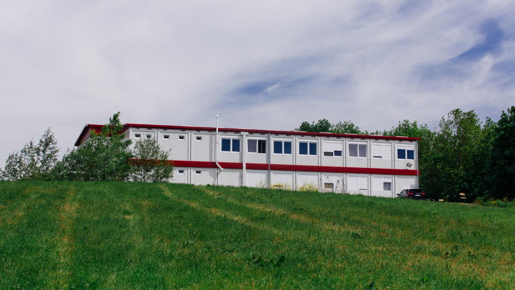 Archivbild (2018): Asylbewerberheim in Forsting bei Wasserburg am Inn.