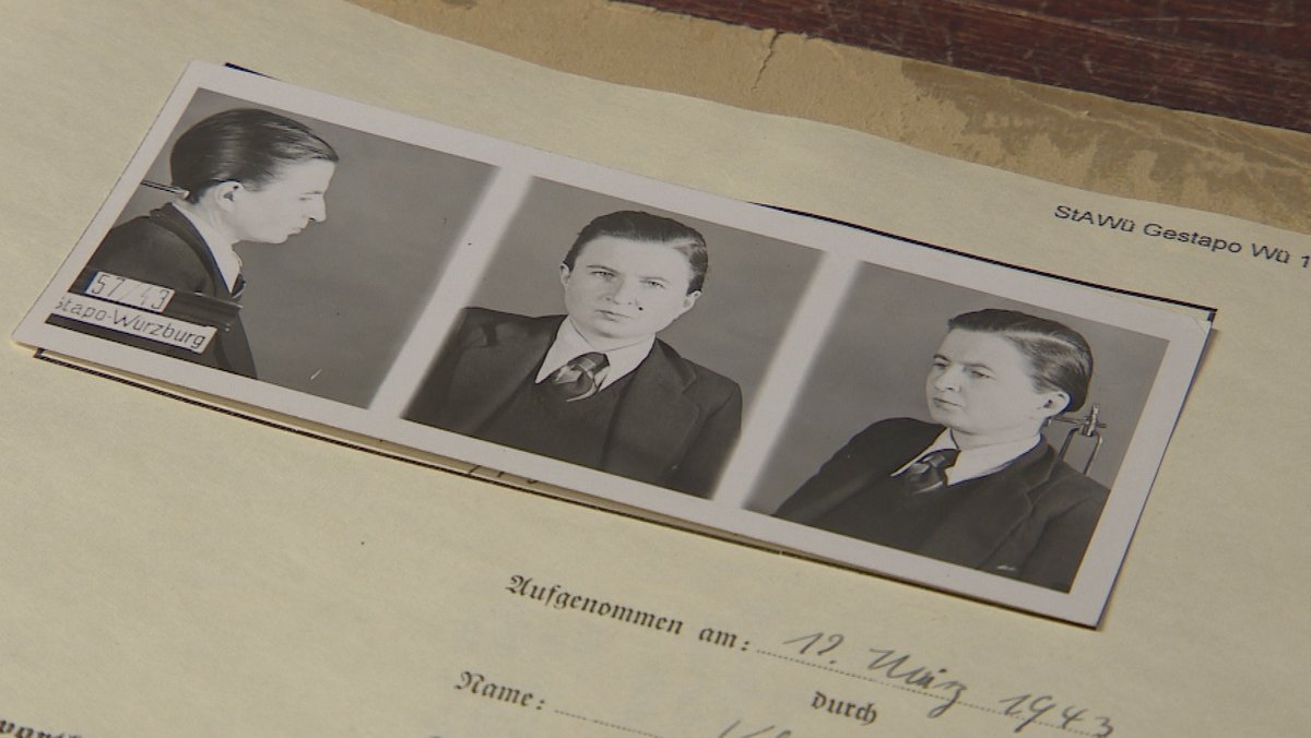 Drei Fotos von Ilse Totzke, die in ihrer Gestapo Akte kleben.