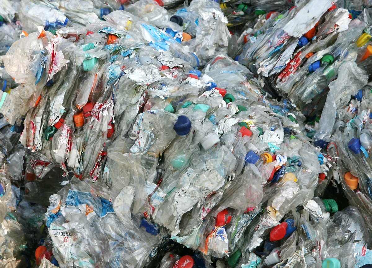 Nach dem Import-Stopp von China - Wohin mit dem Plastik-Abfall?